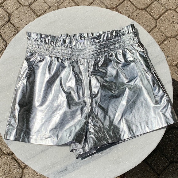 NWT Topshop Statement Silver Shorts - Picture 5 of 8